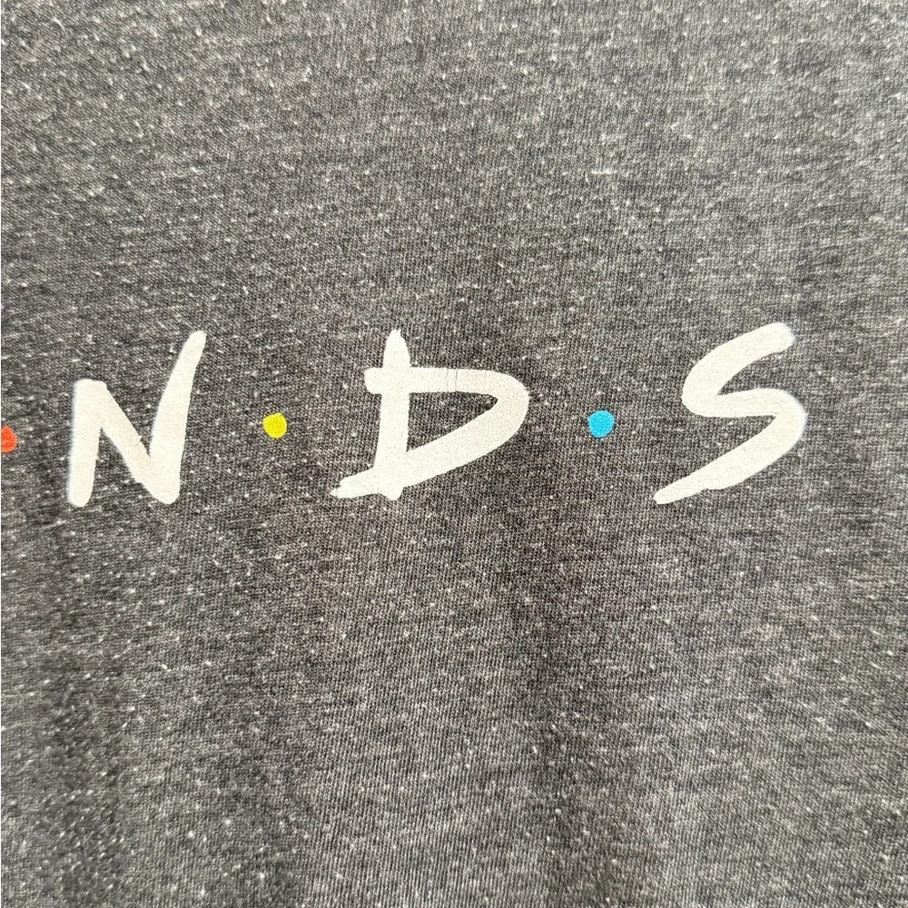 FRIENDS Women’s Charcoal Logo Graphic Tee Size XS - Picture 3 of 8